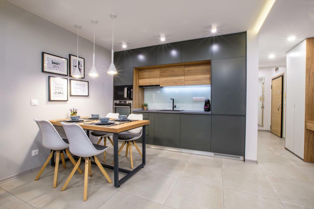South Place Apartments 산단스키 외부 사진