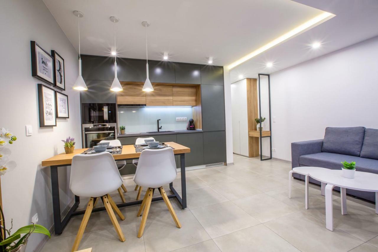 South Place Apartments 산단스키 외부 사진